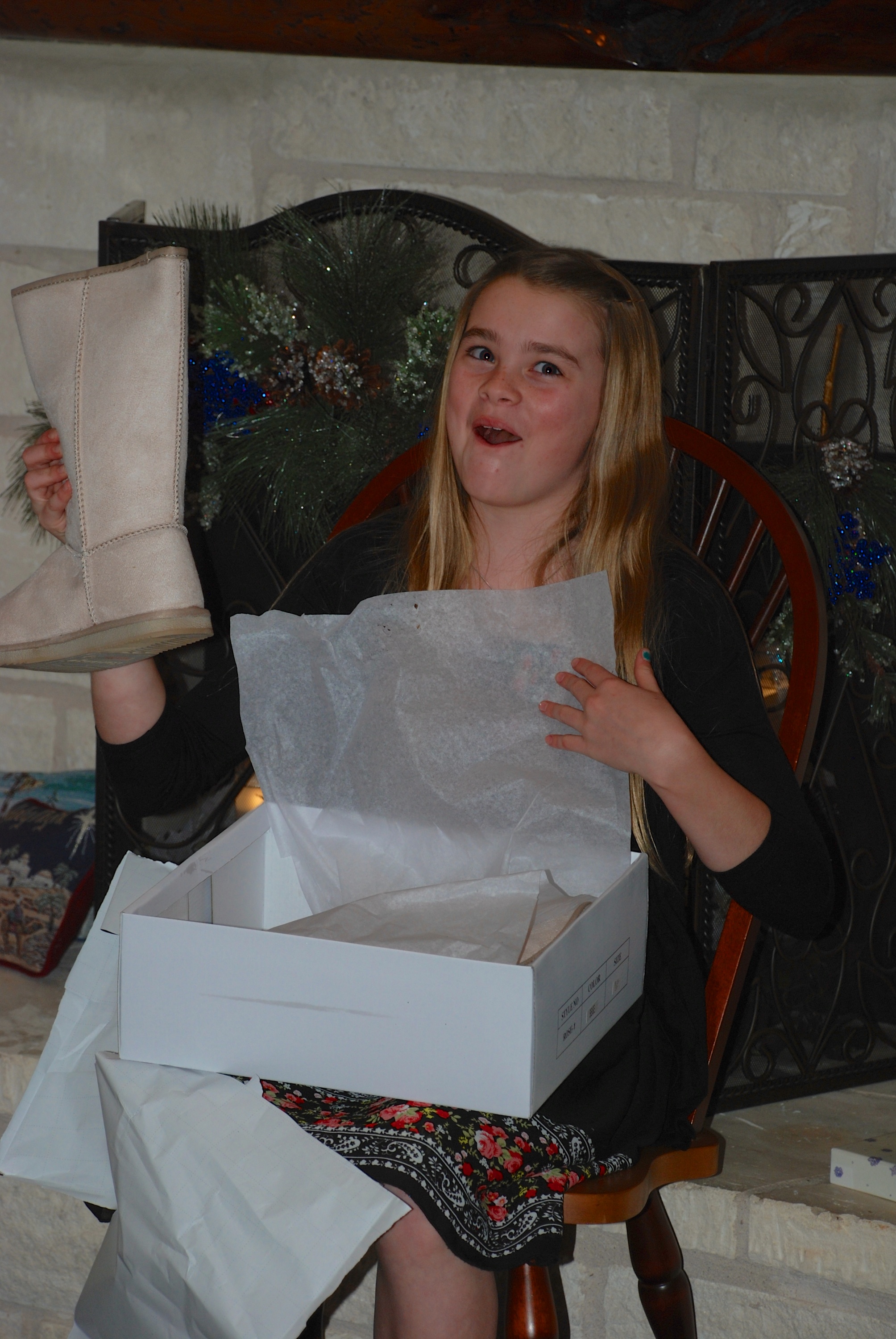 2013-12-23 21-22-47 Hildebrand Christmas.jpg